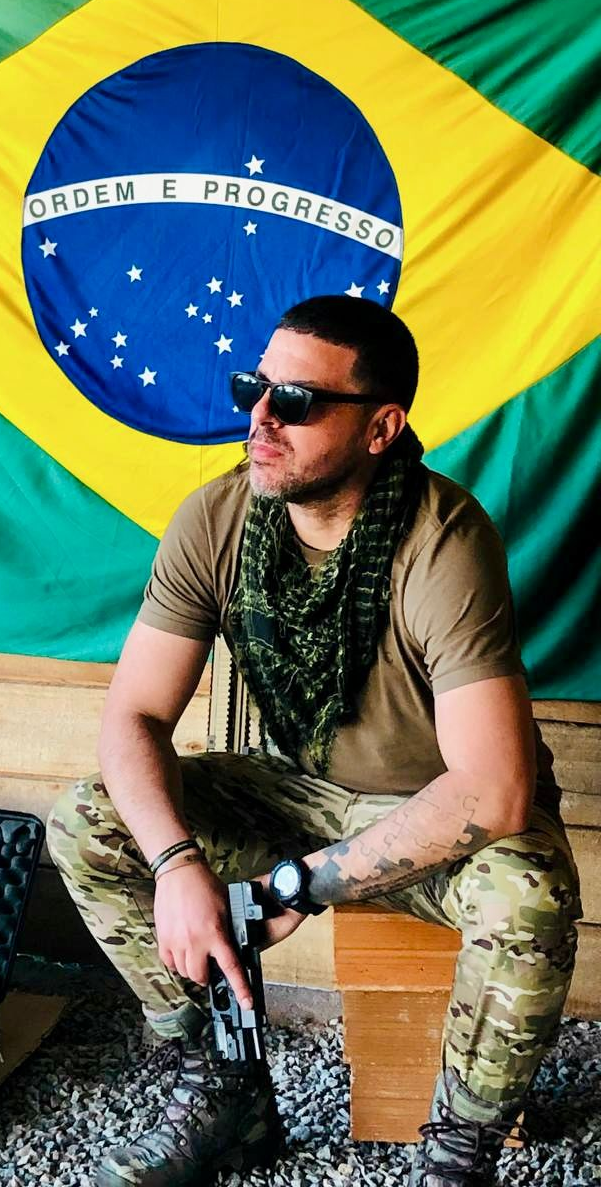 Foto do Instrutor Ronaldo de Armas